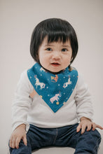 Load image into Gallery viewer, Fantasy Circus