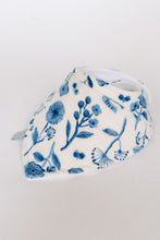 Load image into Gallery viewer, Blue Floral Toile
